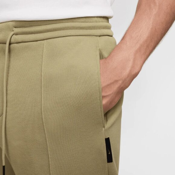 Nike Tech Tailored Fleece Open Hem Sweatpants Olive Aura FZ7583-276 Men’s Size S - Picture 5 of 8